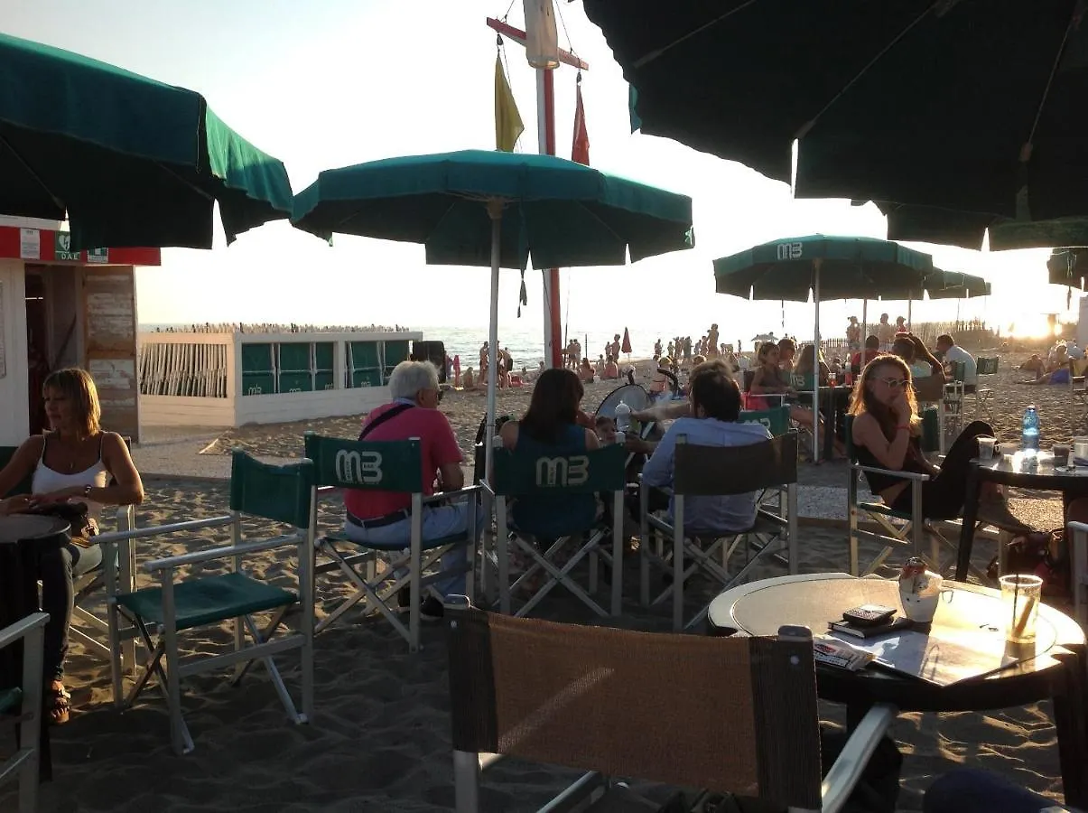 *** Guest house Barocchetto Romano Lido di Ostia Italy